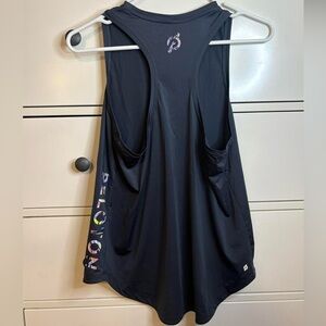 Peloton Distance Shirttail Tank Top size small
